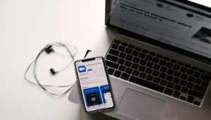 Wen conferencing apps in the US-LearnBonds.com
